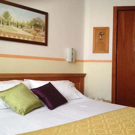 Hotel Floris