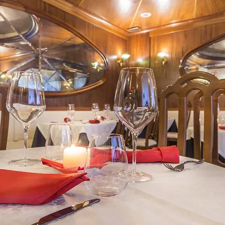 Floris موليانو فينيتو