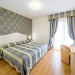Floris 4* Mogliano Veneto