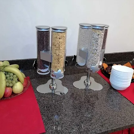 Floris Hotel 4*